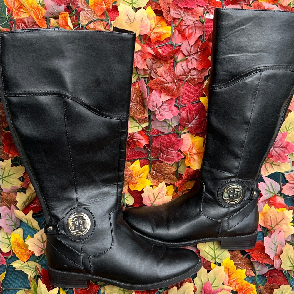 Black Knee-High, stretch back Tommy Hilfiger Leather Boots with Logo